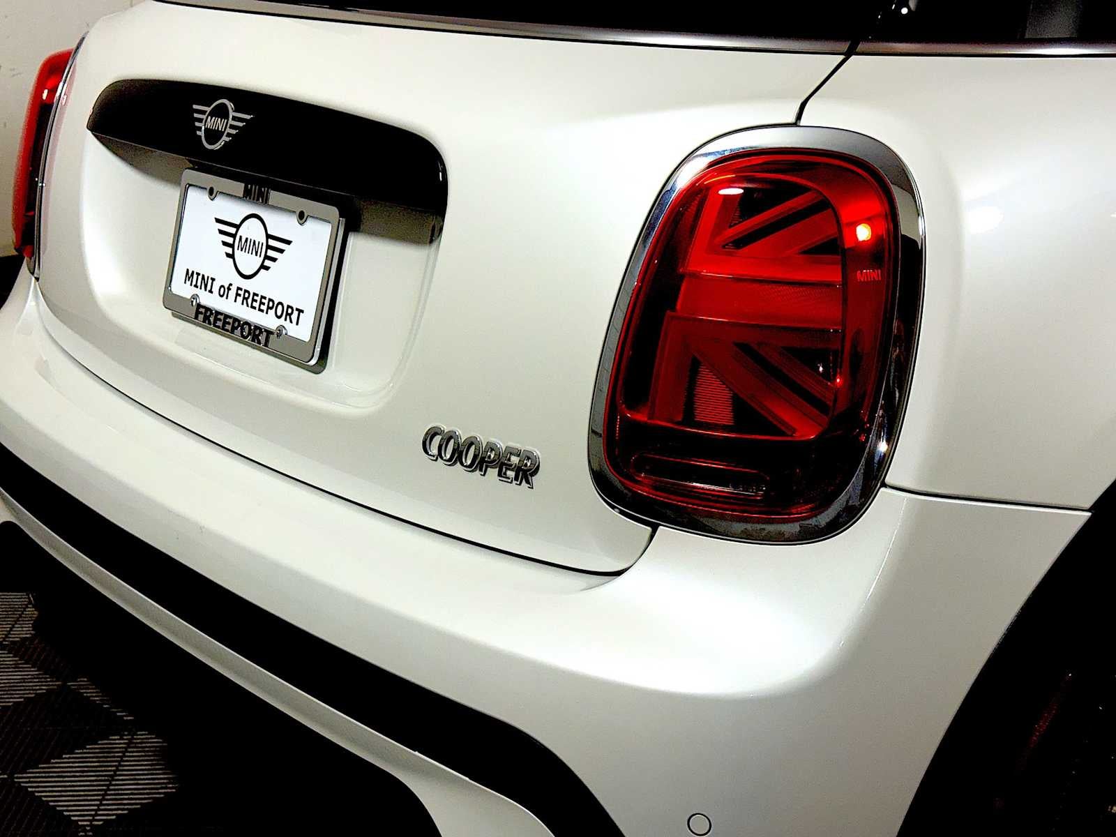 2023 MINI Hardtop 4 Door Cooper FWD