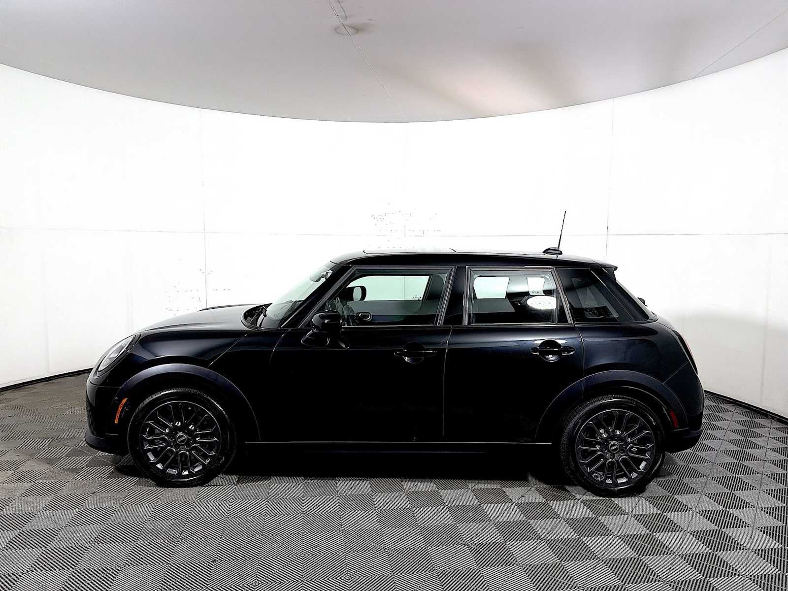 2026 MINI Hardtop 4 Door Cooper FWD