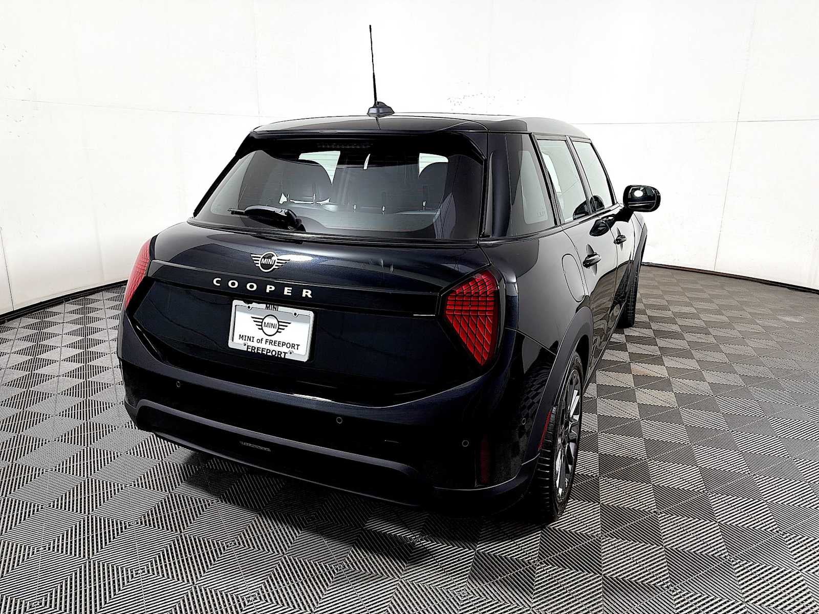 2026 MINI Hardtop 4 Door Cooper FWD