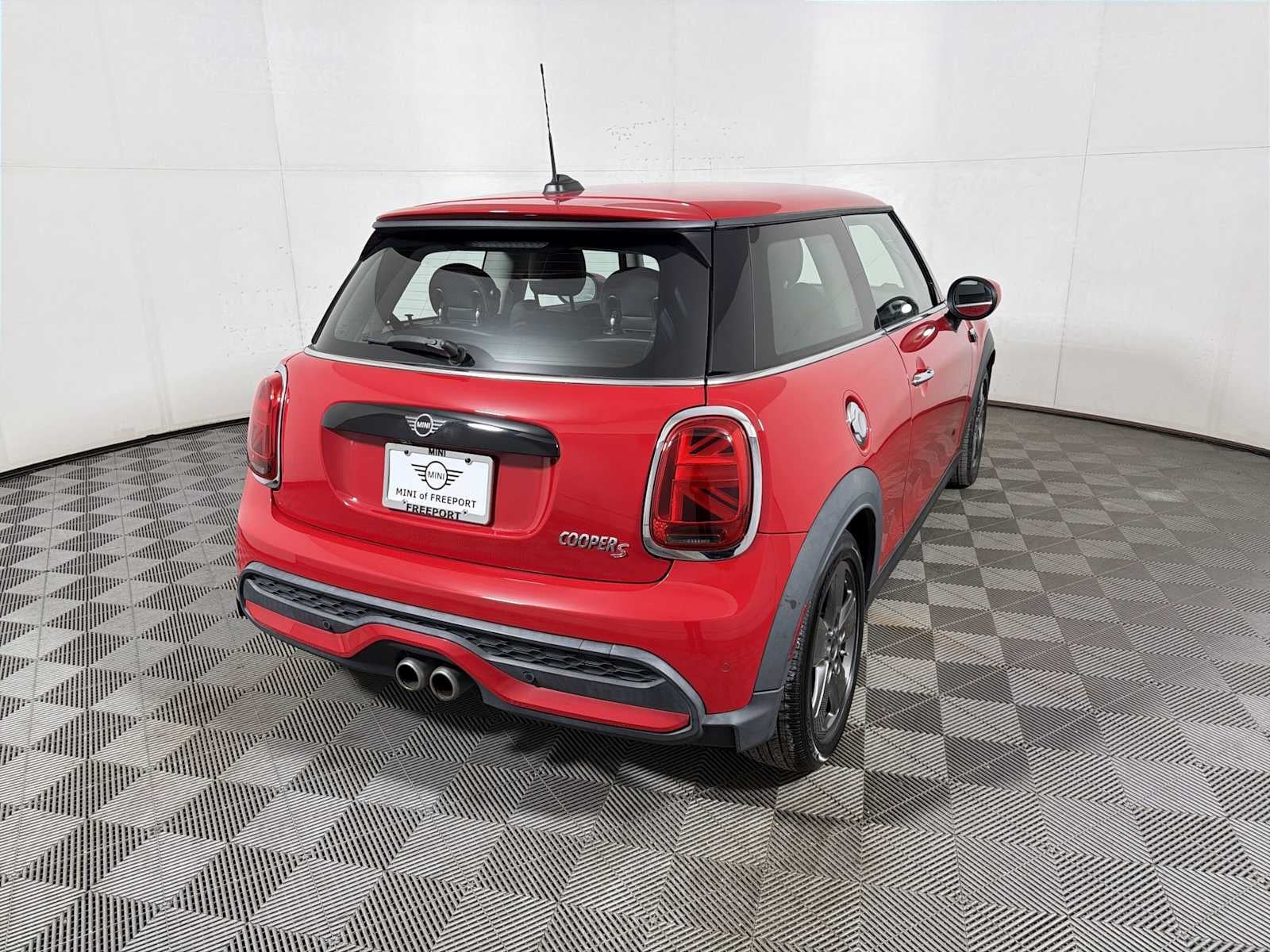 2022 MINI Hardtop 2 Door Cooper S FWD