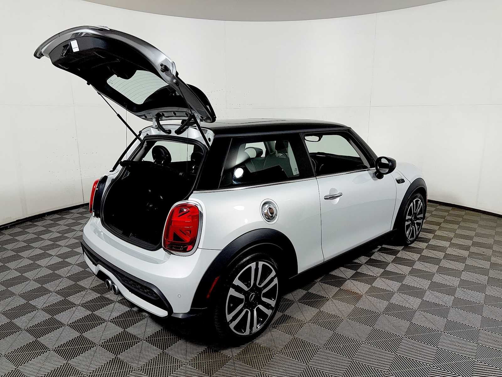 2023 MINI Hardtop 2 Door Cooper S FWD
