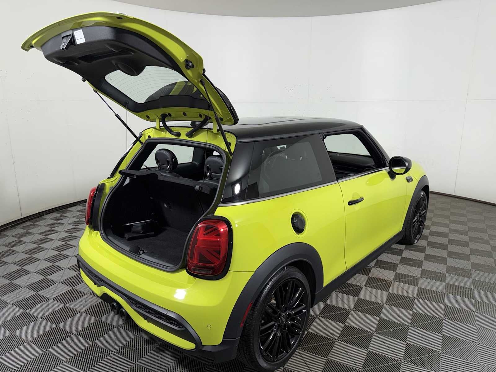 2024 MINI Hardtop 2 Door Cooper S FWD