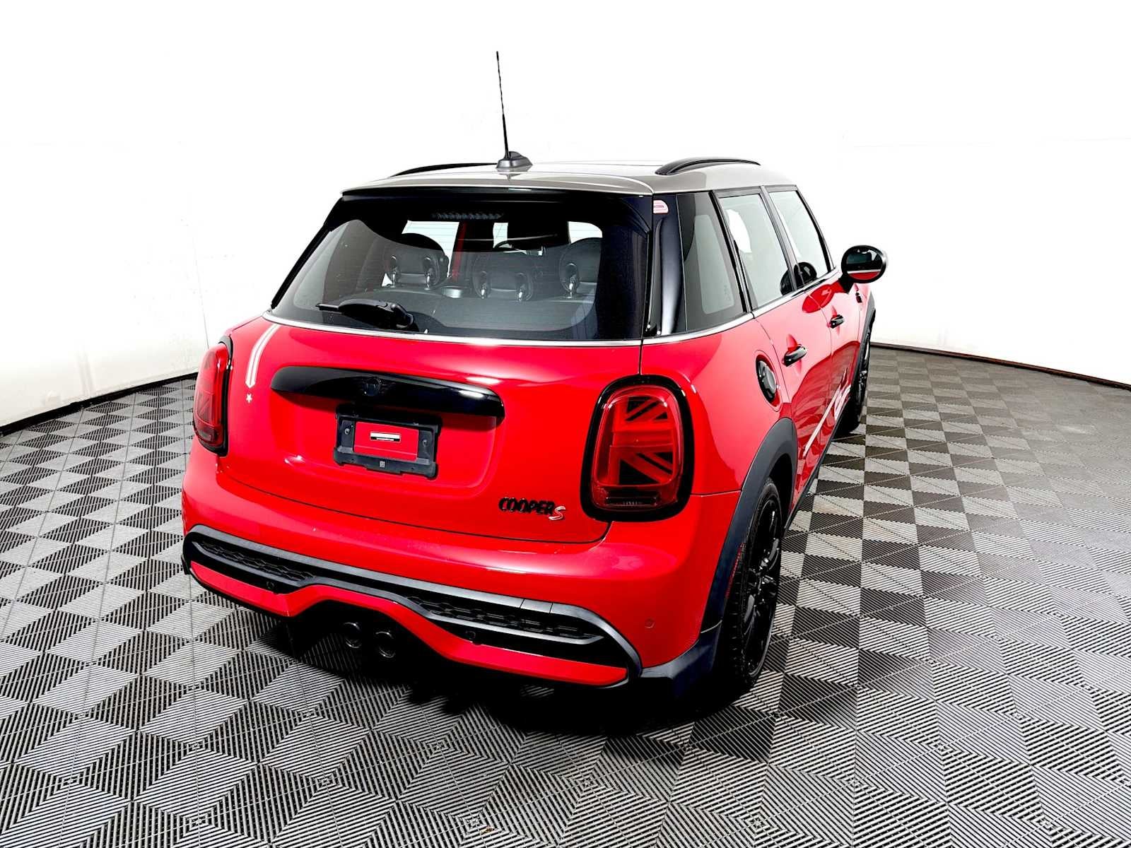 2023 MINI Hardtop 4 Door Cooper S FWD