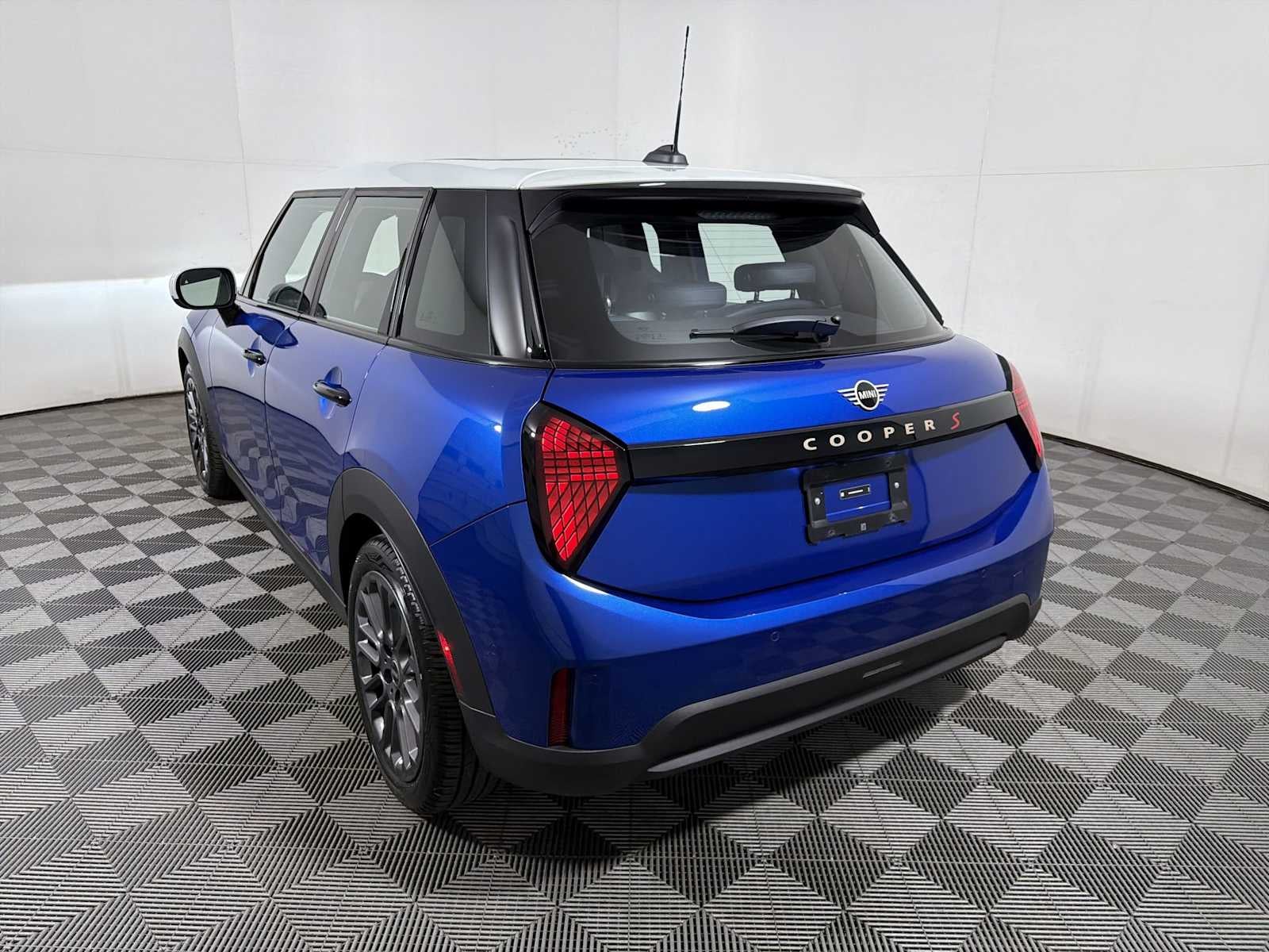 2025 MINI Hardtop 4 Door Cooper S FWD