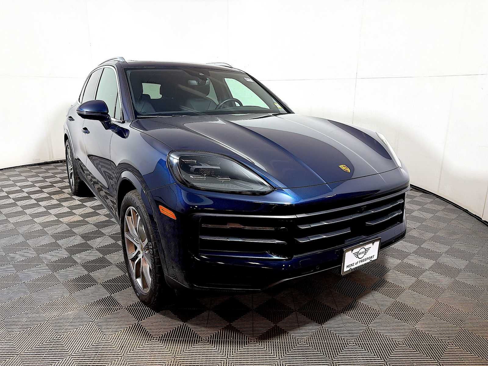 2024 Porsche Cayenne AWD