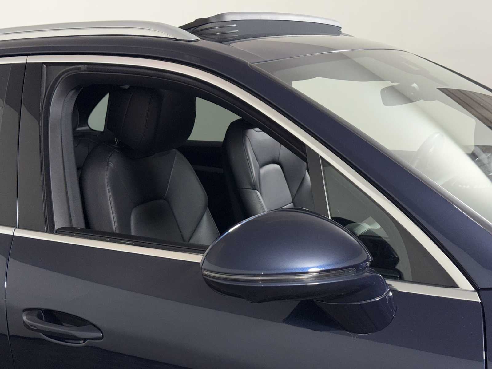 2024 Porsche Cayenne AWD