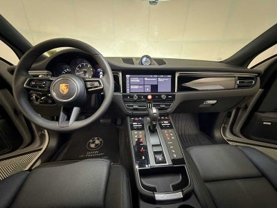 2026 Porsche Macan S AWD