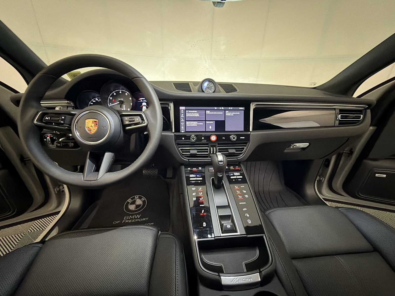 2026 Porsche Macan S AWD