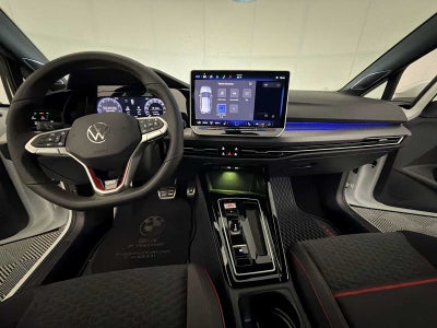 2026 Volkswagen Golf GTI 2.0T SE DSG