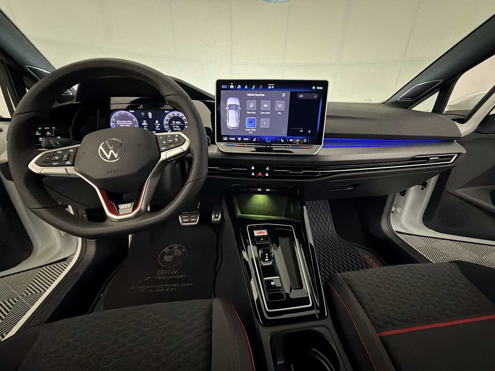 2026 Volkswagen Golf GTI 2.0T SE DSG