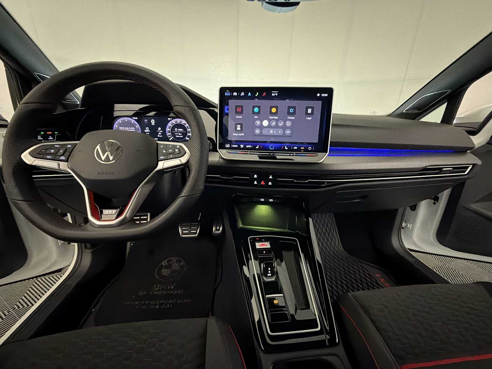 2026 Volkswagen Golf GTI 2.0T SE DSG