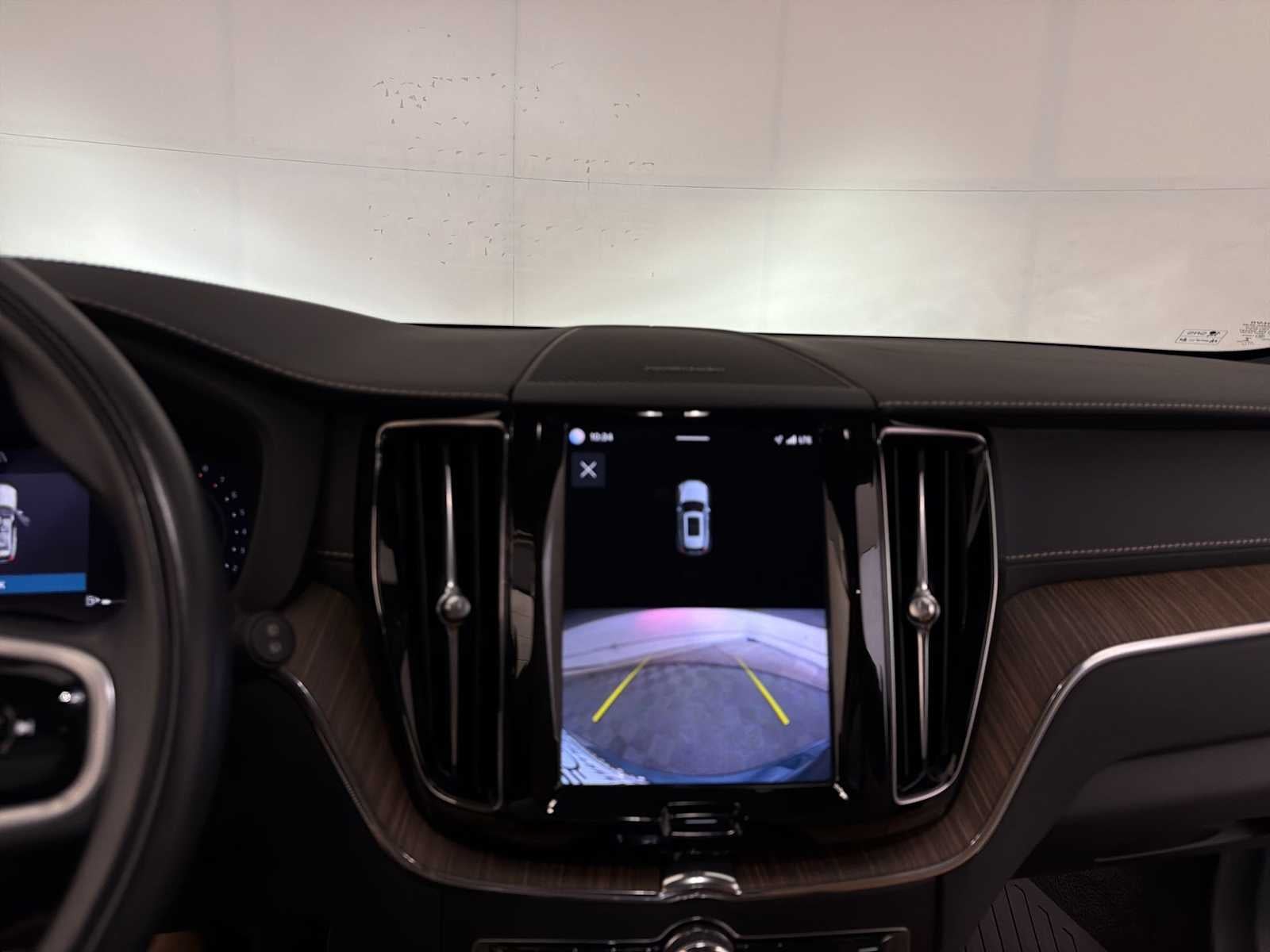 2022 Volvo XC60 B5 AWD Inscription