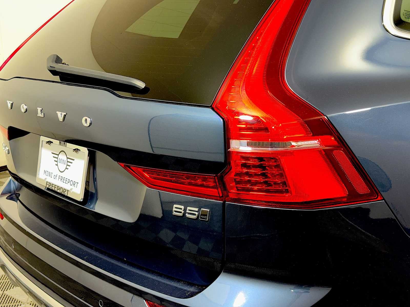 2022 Volvo XC60 B5 AWD Inscription