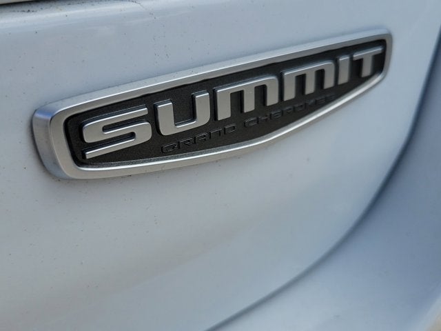 2023 Jeep Grand Cherokee Summit