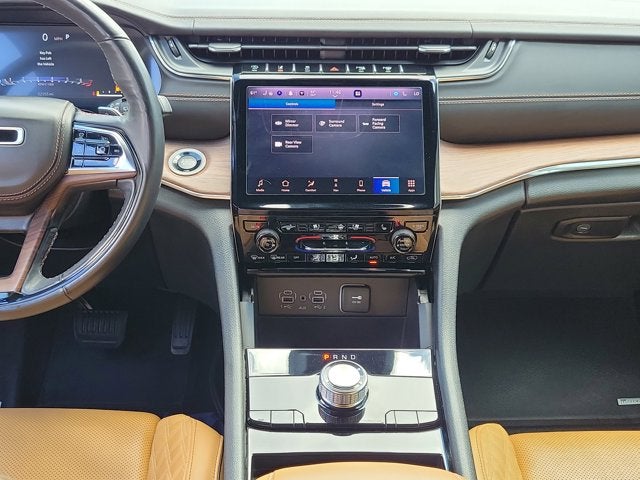 2023 Jeep Grand Cherokee Summit