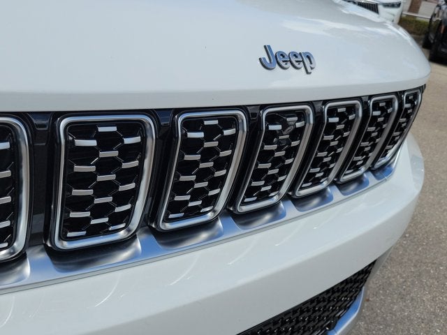 2023 Jeep Grand Cherokee Summit