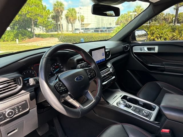 2023 Ford Explorer ST-Line