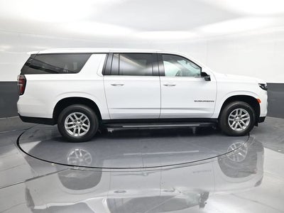 2024 Chevrolet Suburban LT