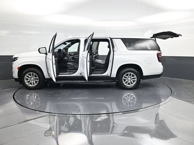 2024 Chevrolet Suburban LT