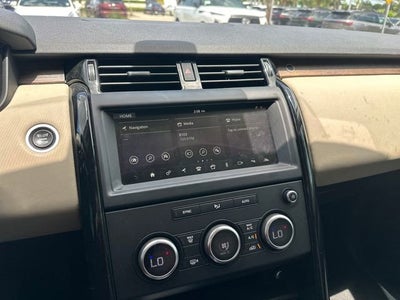 2018 Land Rover Discovery SE