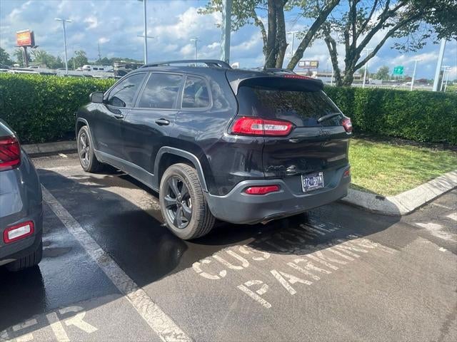 2016 Jeep Cherokee Sport