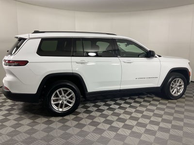 2022 Jeep Grand Cherokee L Laredo