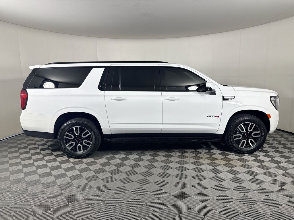 2024 GMC Yukon XL AT4