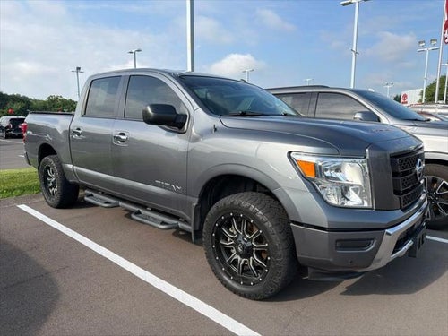 2021 Nissan Titan SV
