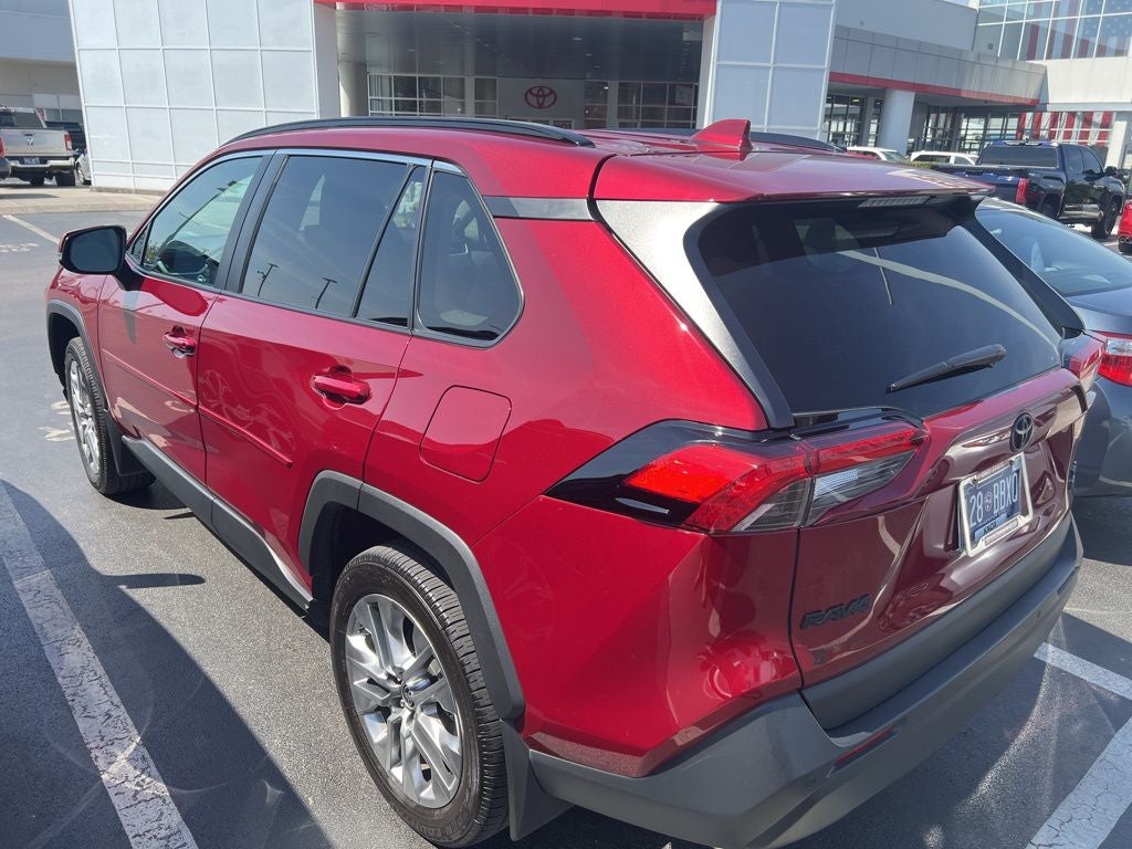 2025 Toyota RAV4 XLE Premium
