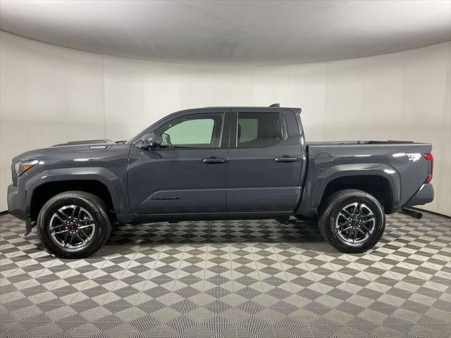 2025 Toyota Tacoma Hybrid TRD Sport