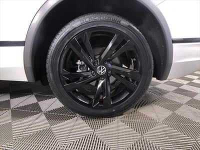2023 Volkswagen Tiguan 2.0T SE R-Line Black