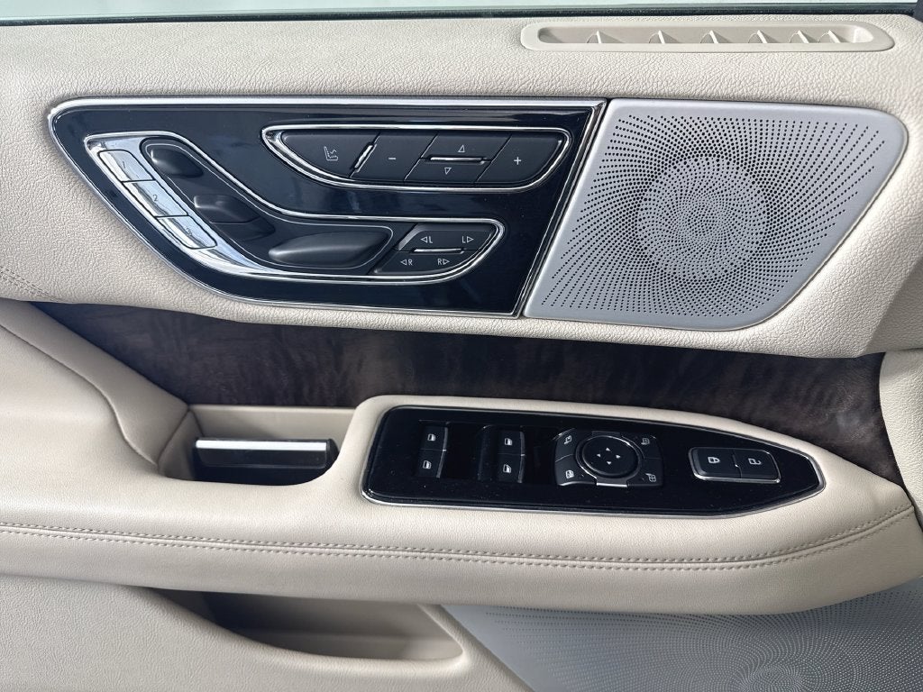 2019 Lincoln Navigator L Reserve