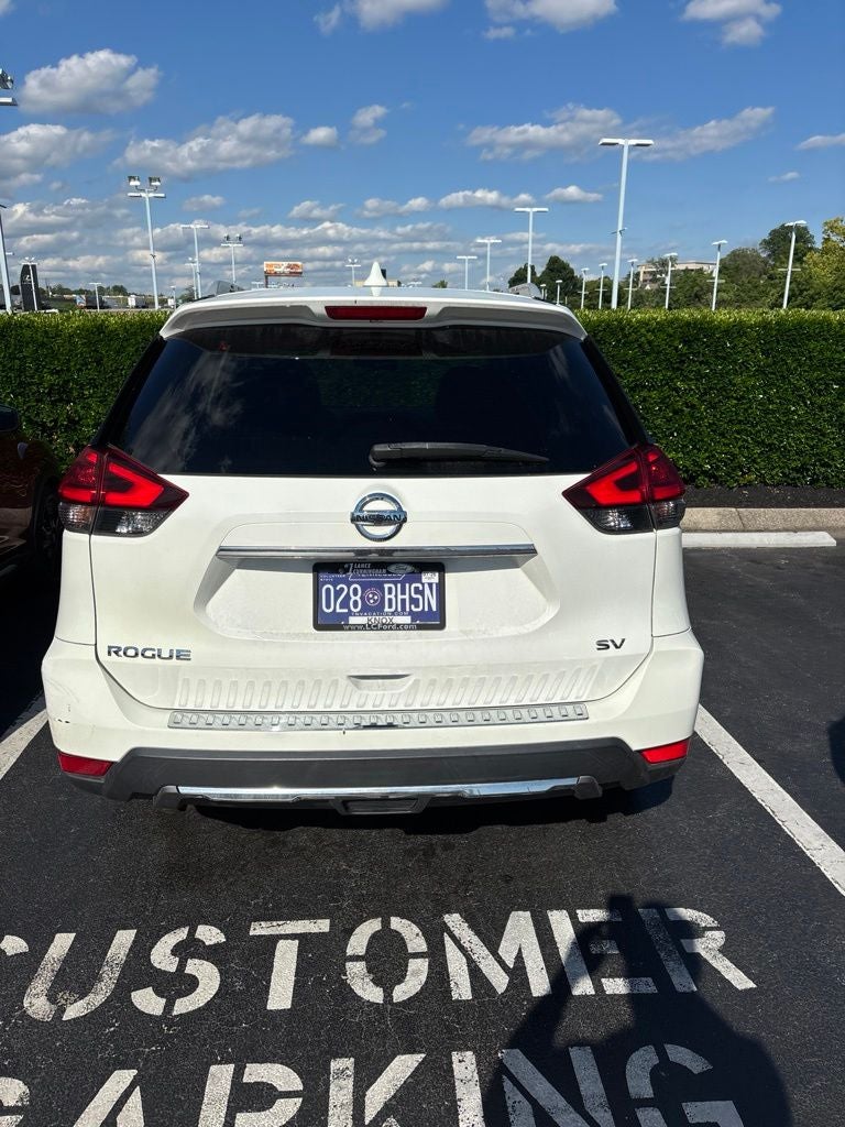 2017 Nissan Rogue SV