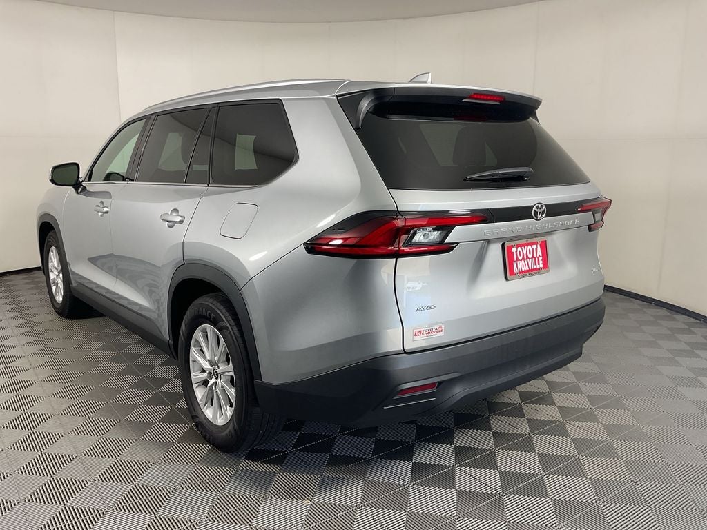 2025 Toyota Grand Highlander XLE