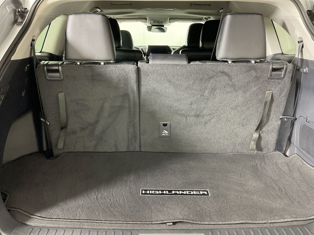 2024 Toyota Highlander Hybrid XLE