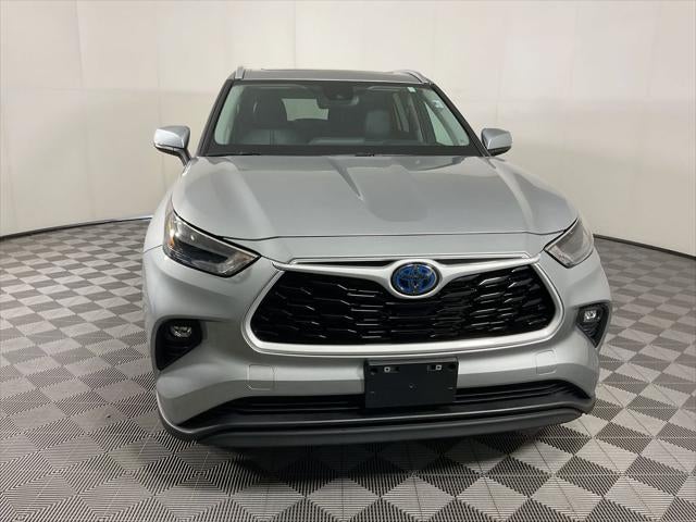 2024 Toyota Highlander Hybrid XLE