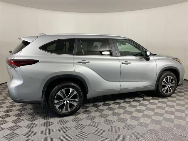 2024 Toyota Highlander Hybrid XLE