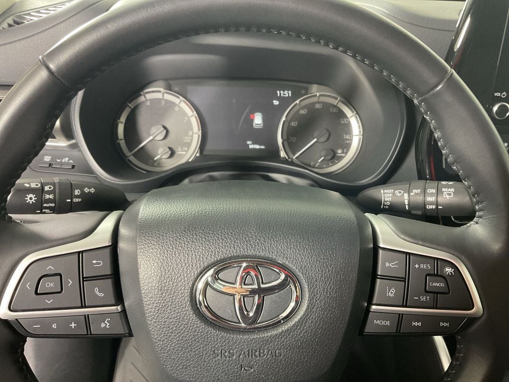 2024 Toyota Highlander LE