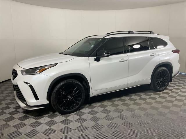 2025 Toyota Highlander XSE