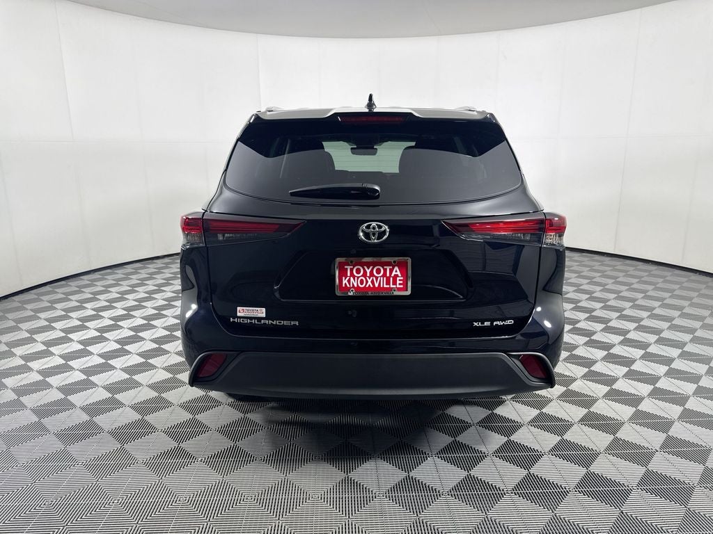 2025 Toyota Highlander XLE