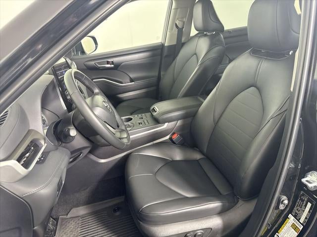 2025 Toyota Highlander XLE