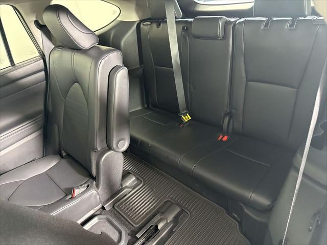 2025 Toyota Highlander XLE