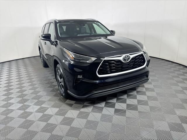 2025 Toyota Highlander XLE