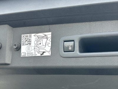 2024 Toyota Sienna XLE 8 Passenger