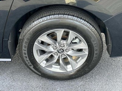 2024 Toyota Sienna XLE 8 Passenger