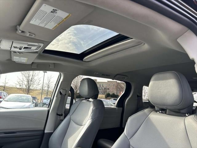 2024 Toyota Sienna XLE 8 Passenger
