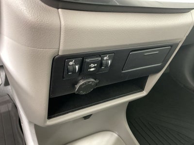 2019 Toyota Sienna XLE 8 Passenger
