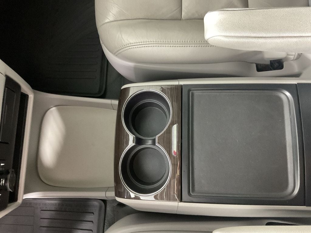 2019 Toyota Sienna XLE 8 Passenger