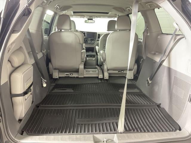 2019 Toyota Sienna XLE 8 Passenger