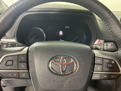 2023 Toyota Sienna Limited 7 Passenger